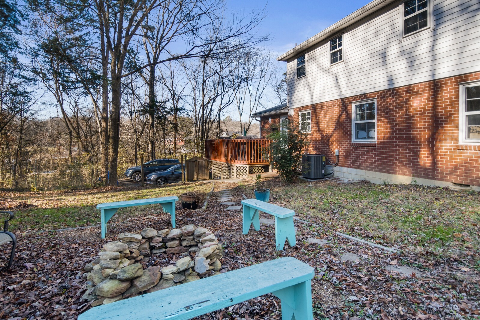 251 Willard Dr