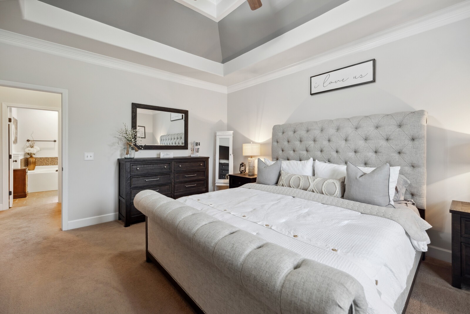 123 Alderwood Dr
