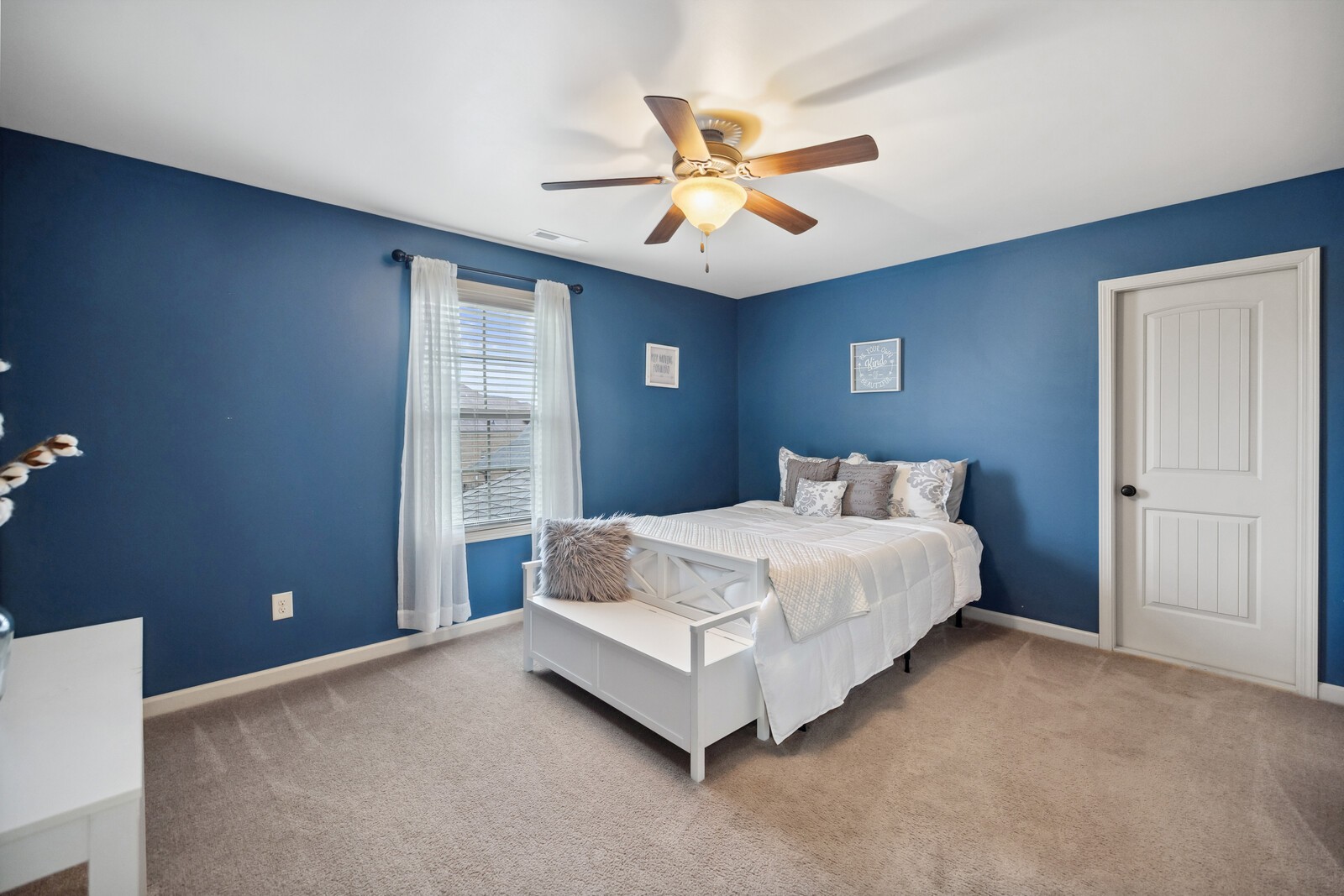 123 Alderwood Dr