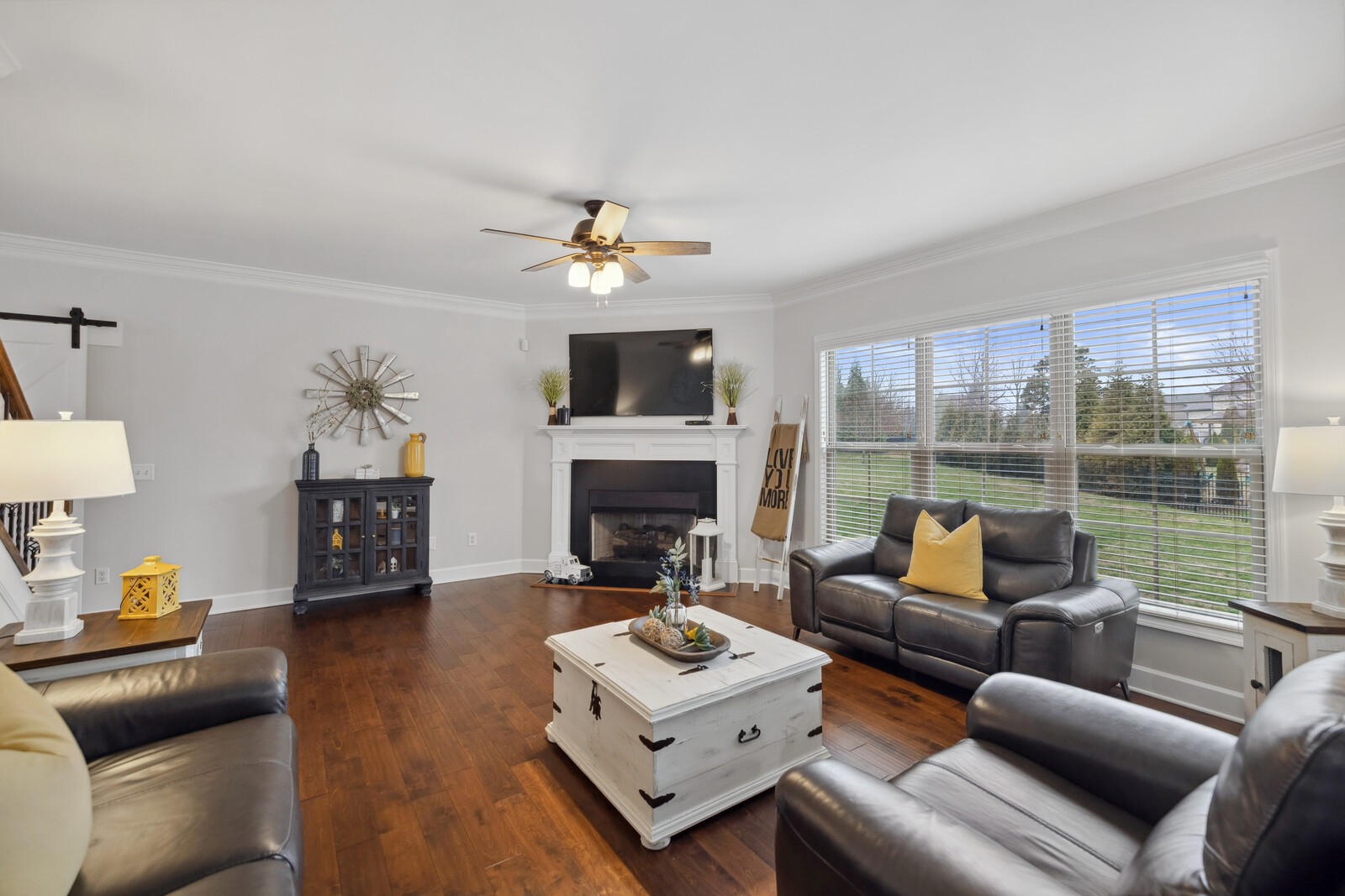 123 Alderwood Dr