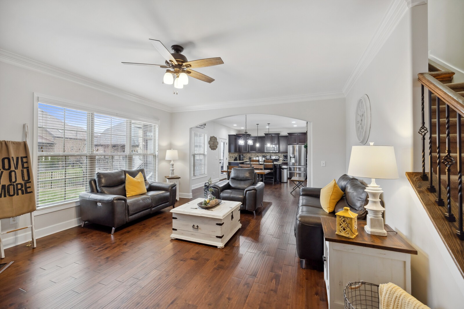 123 Alderwood Dr