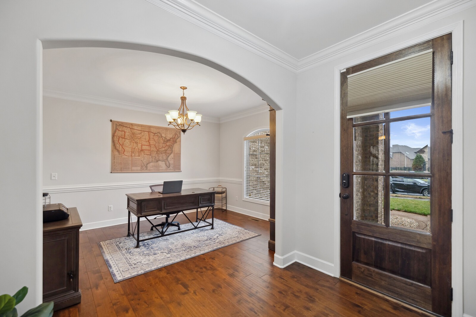 123 Alderwood Dr