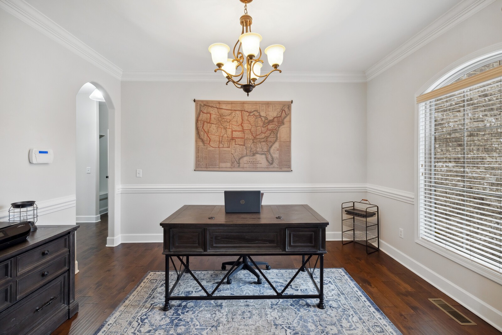 123 Alderwood Dr