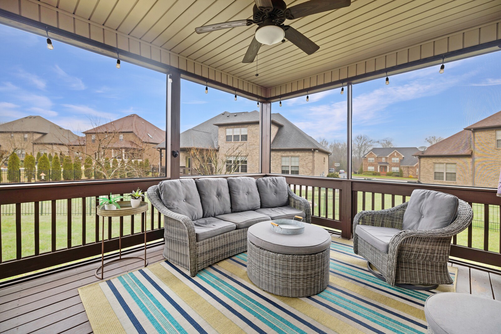 123 Alderwood Dr