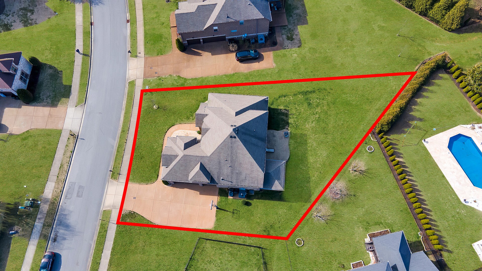 123 Alderwood Dr