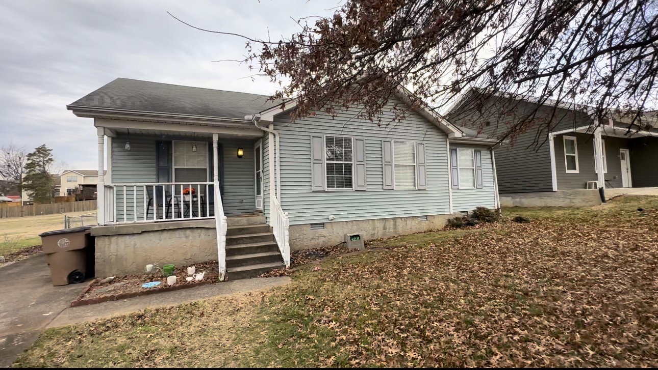 2956 High Rigger Dr