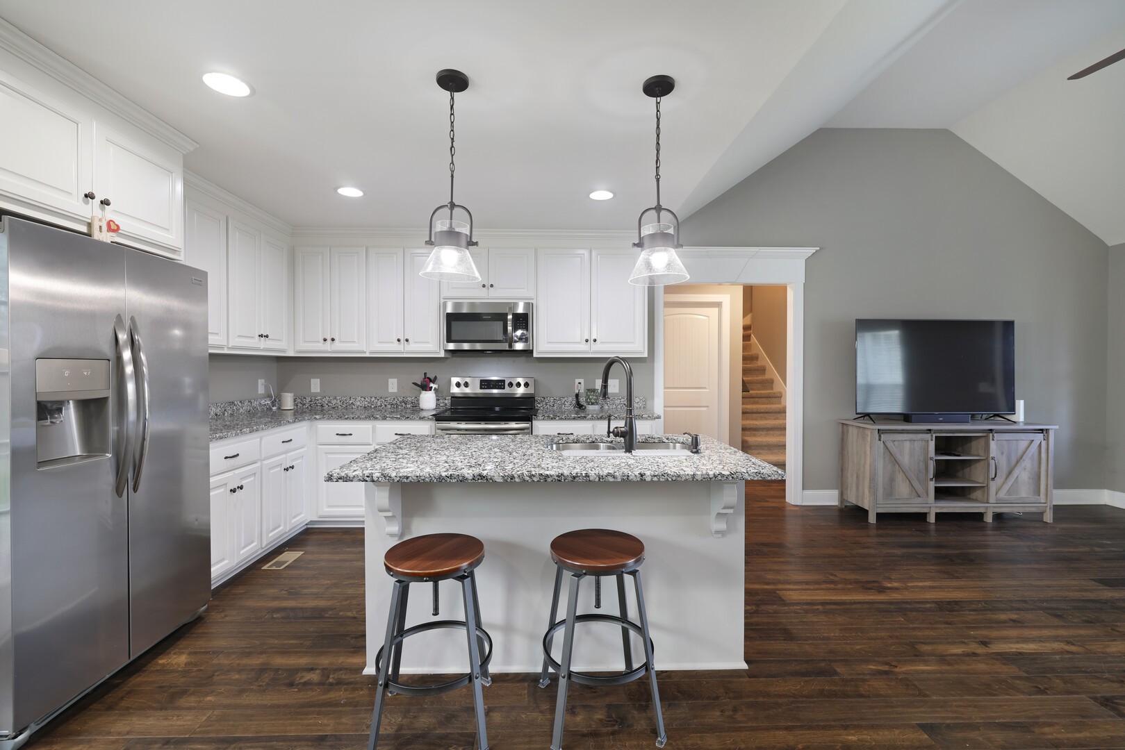 326 Shelby Cir