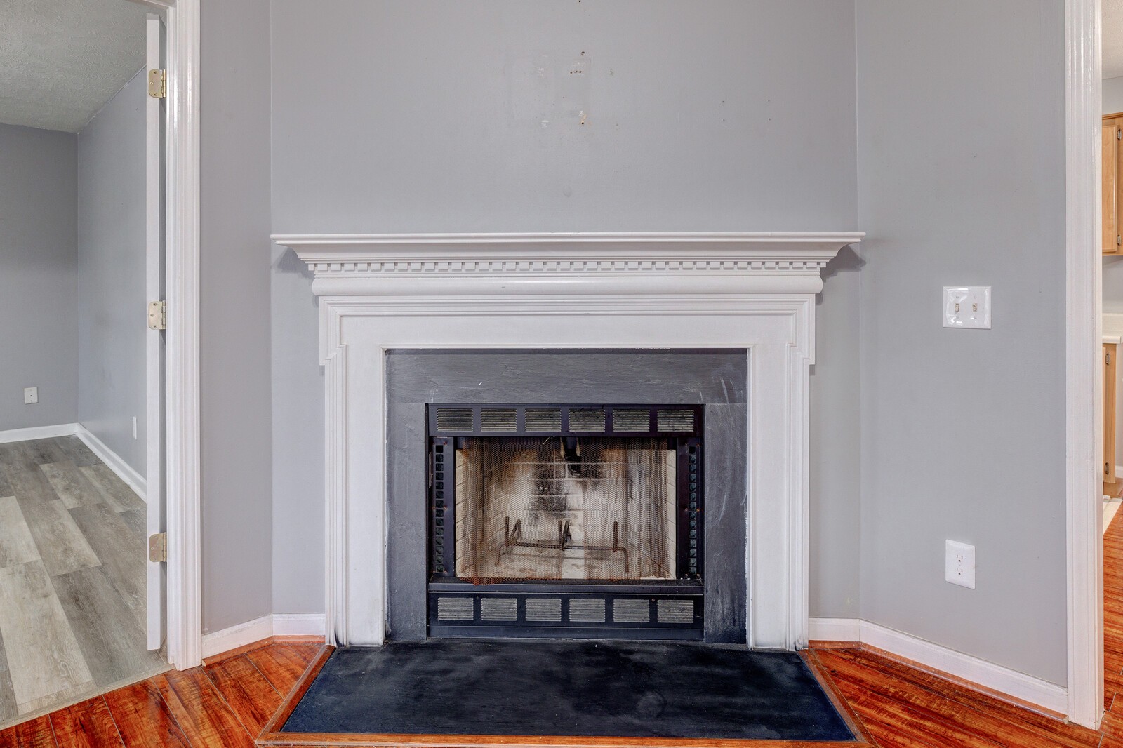 1409 Laurel Oak Dr