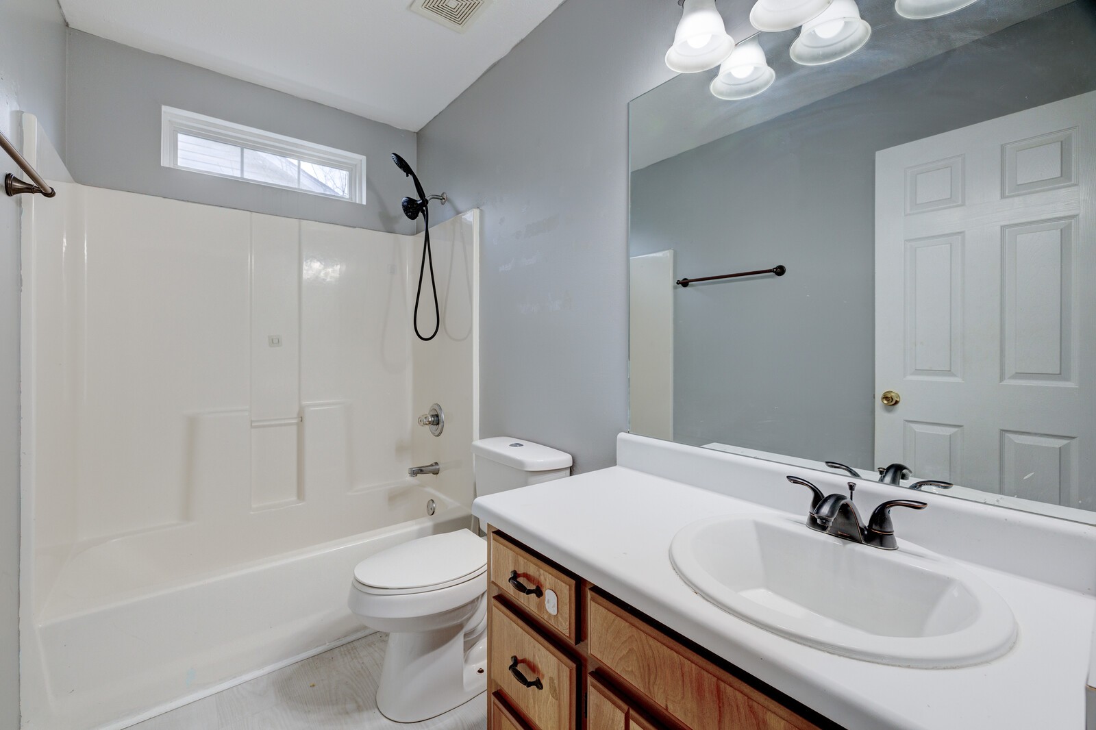 1409 Laurel Oak Dr