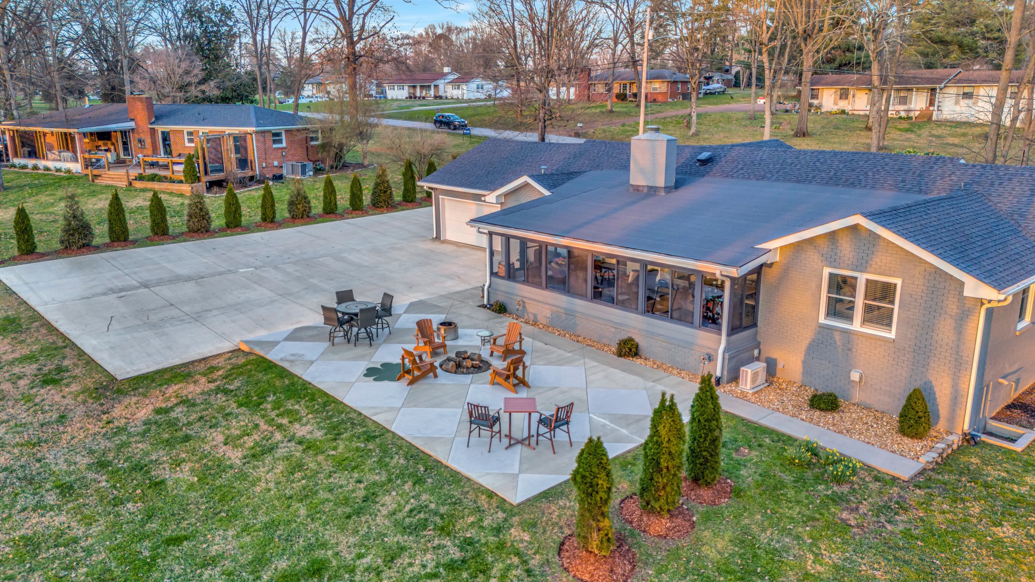 142 Cherokee Rd