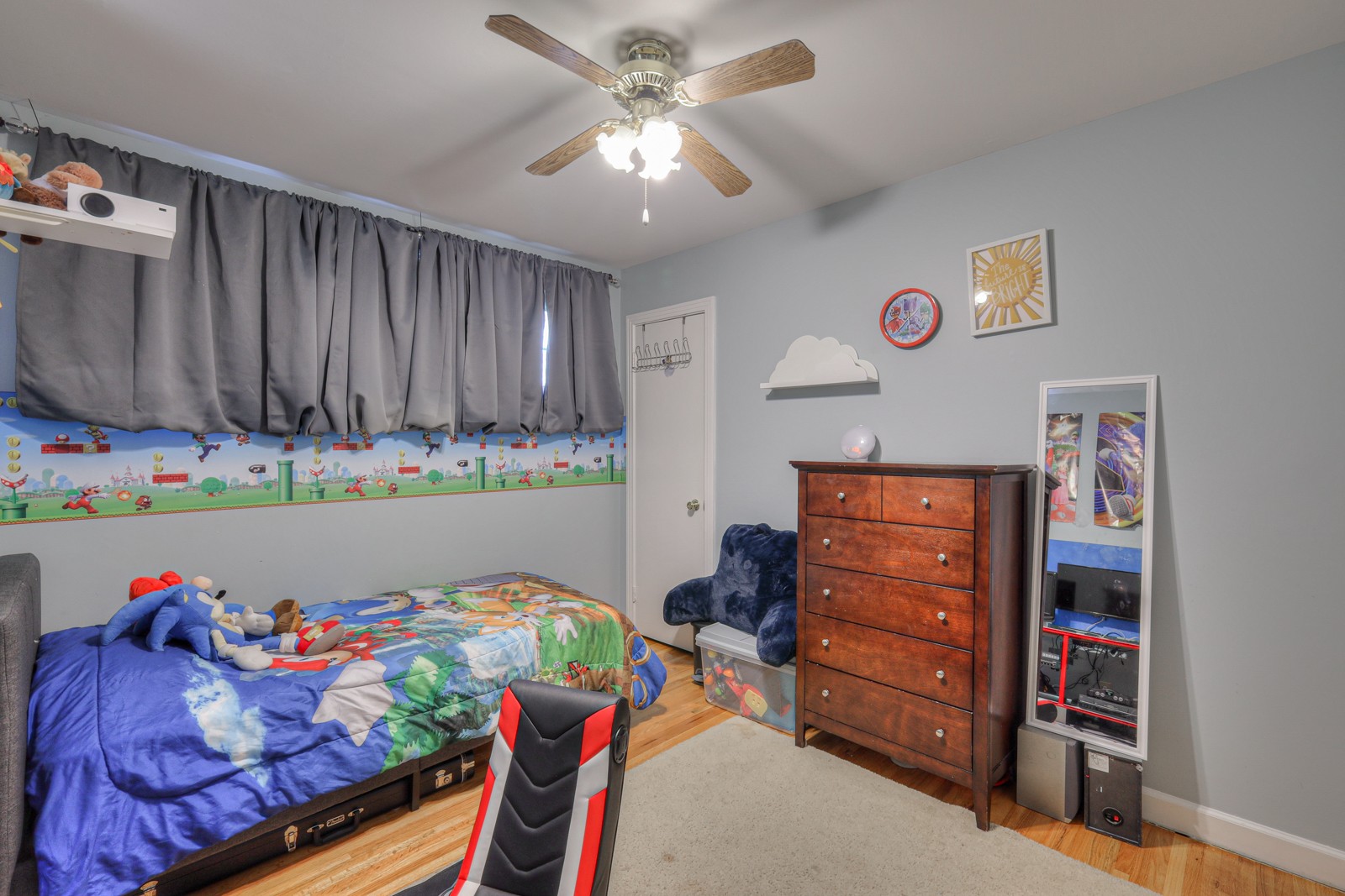 7005 Bonnafair Dr
