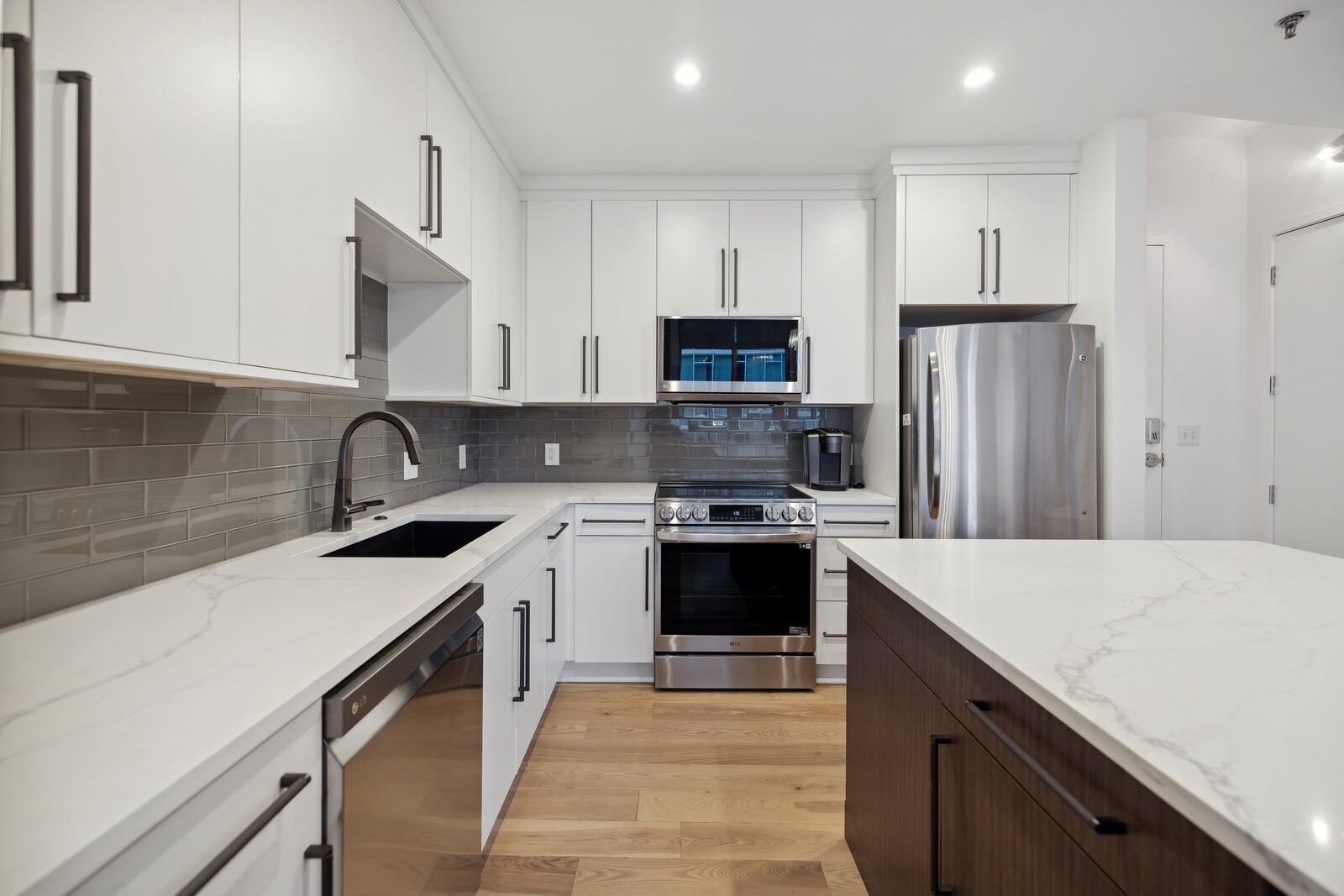 600 12th Ave S Unit: 308