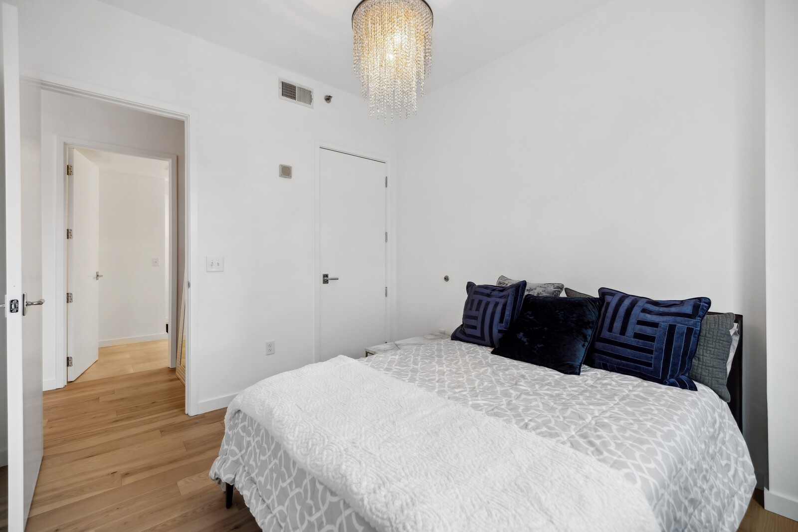 600 12th Ave S Unit: 308