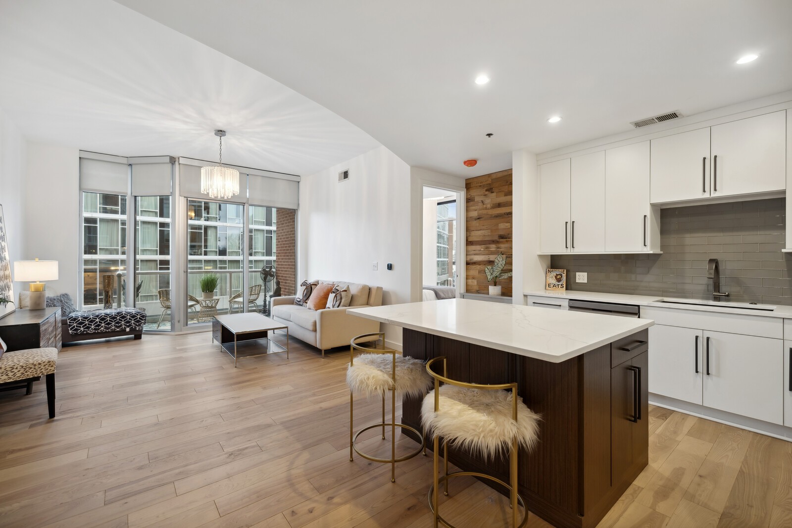 600 12th Ave S Unit: 308