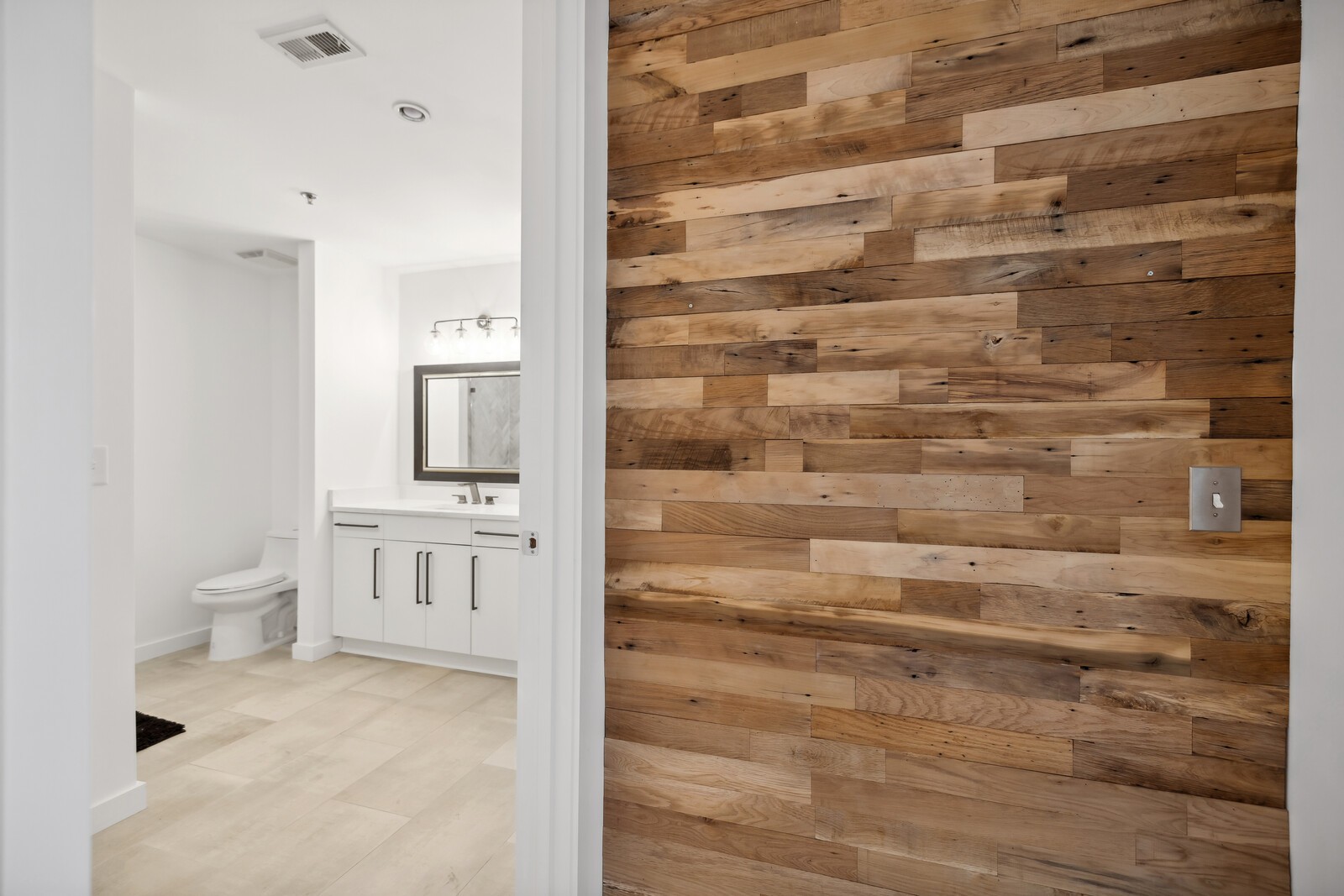 600 12th Ave S Unit: 308