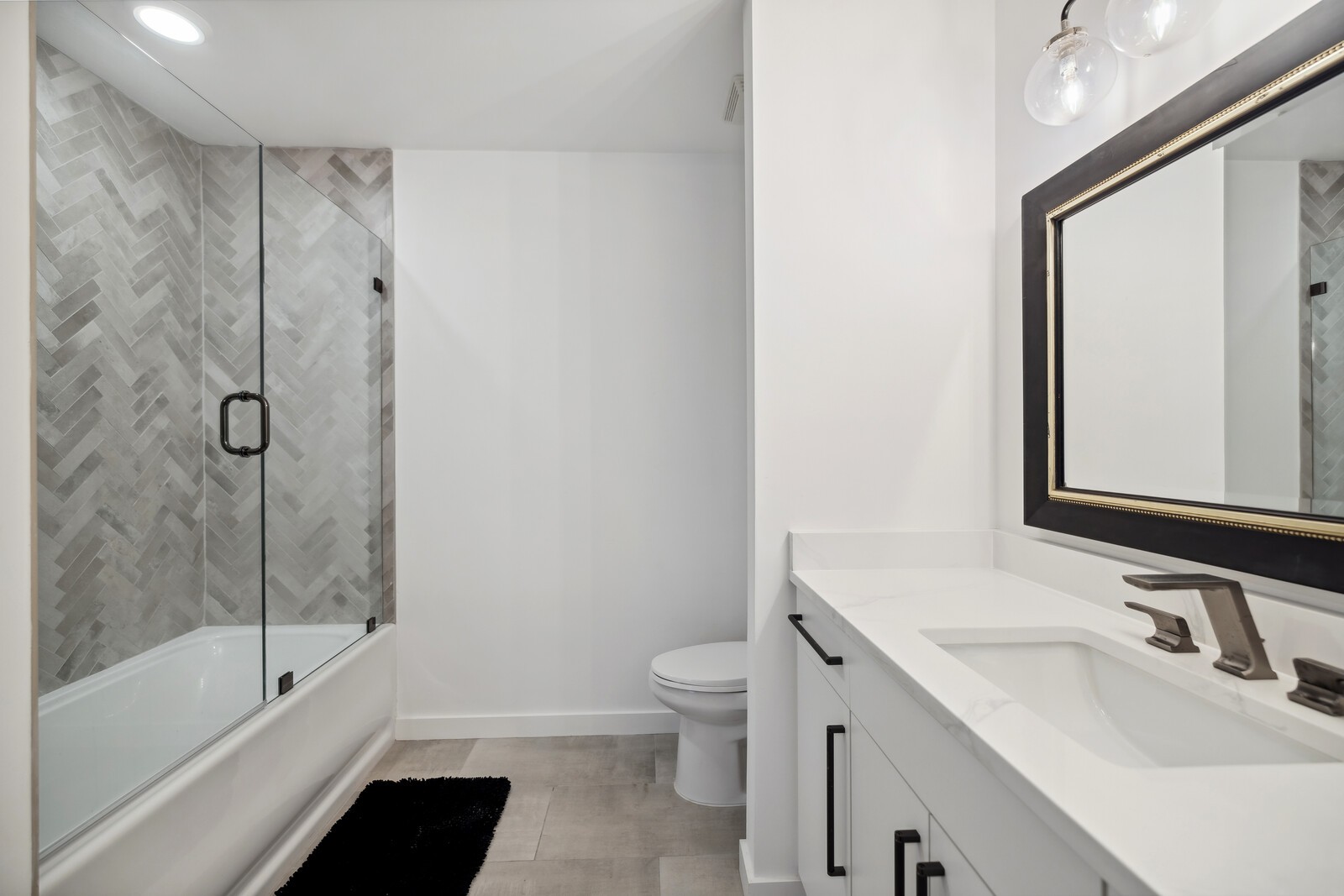 600 12th Ave S Unit: 308