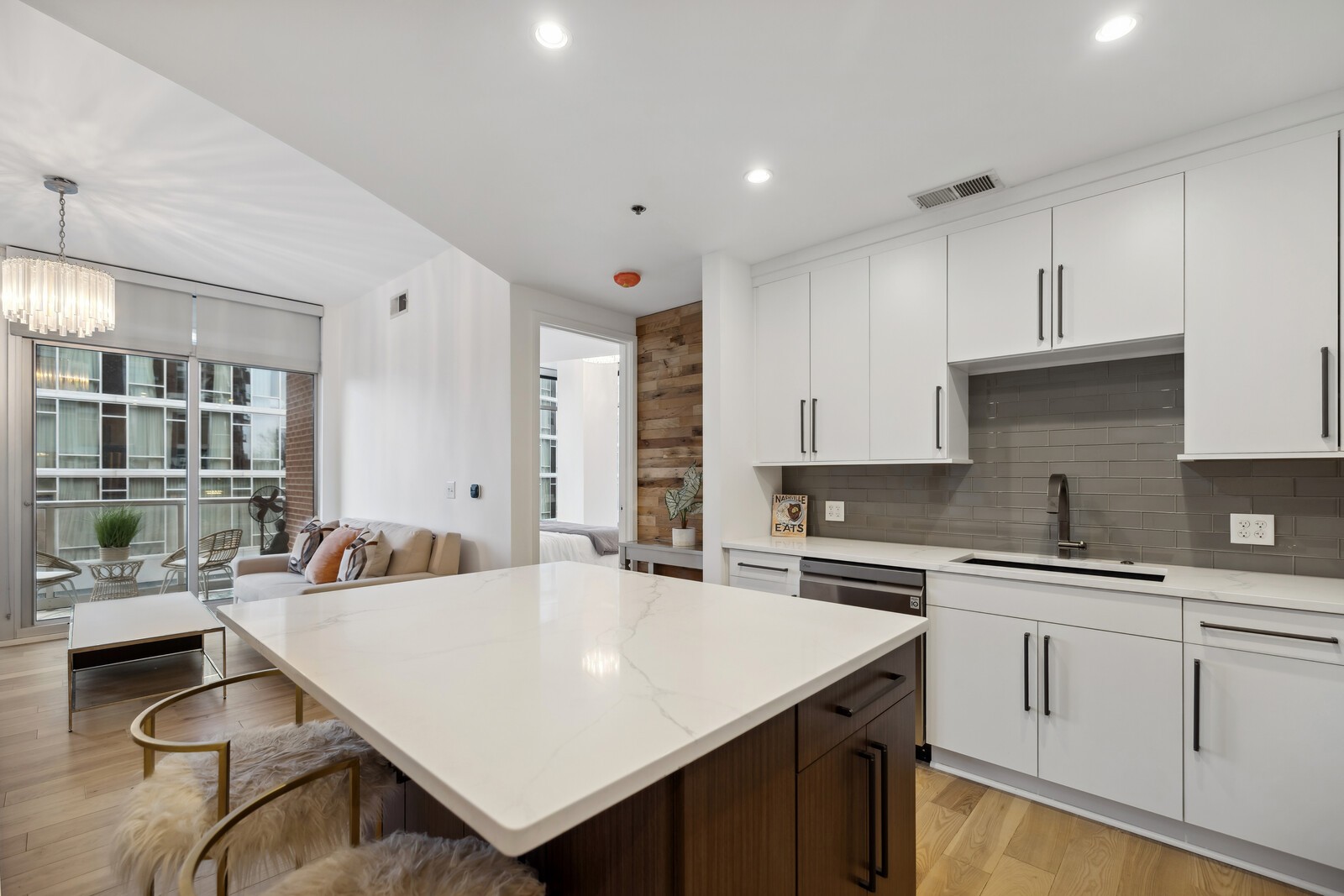 600 12th Ave S Unit: 308