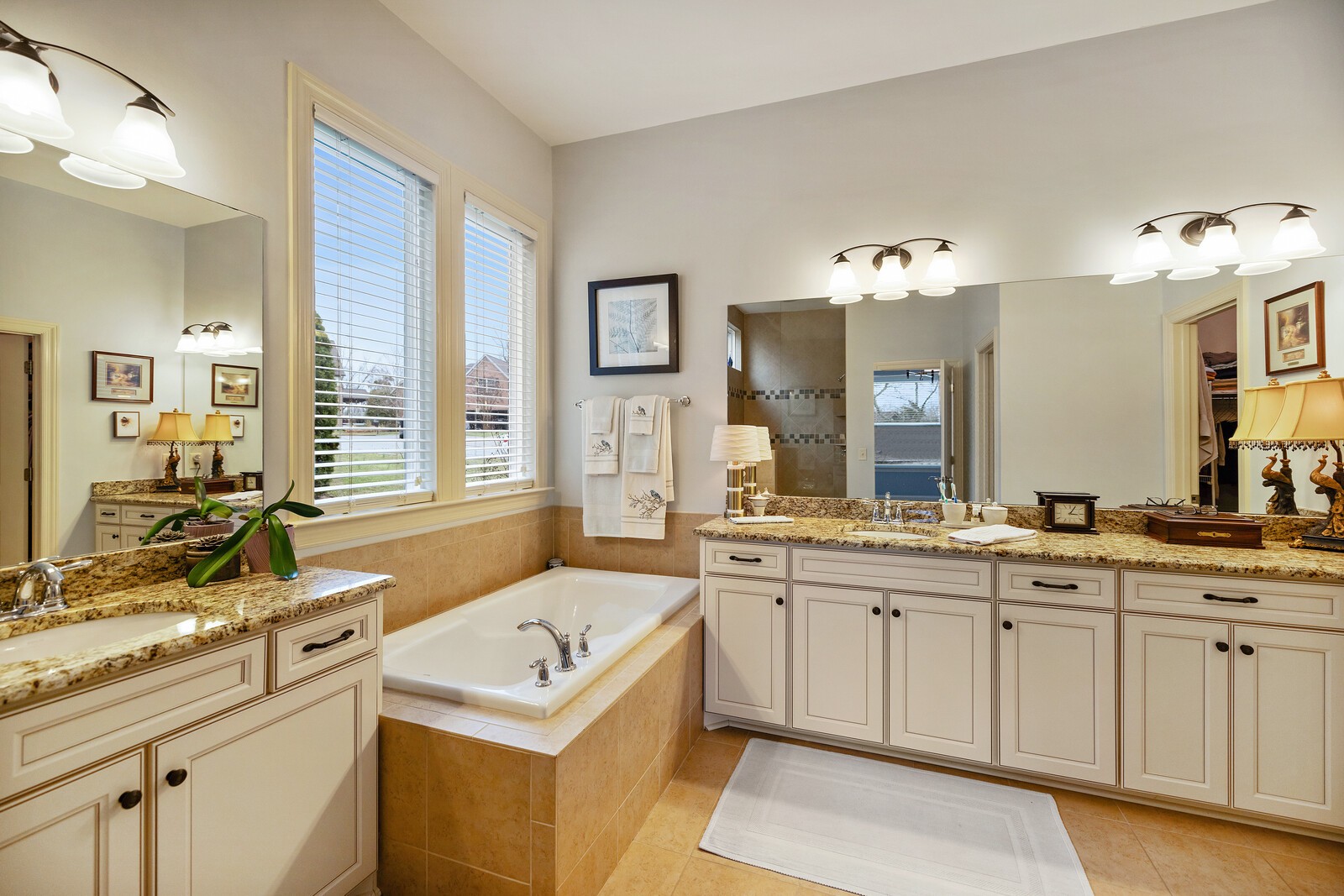 2817 Brentwood Knoll Ct