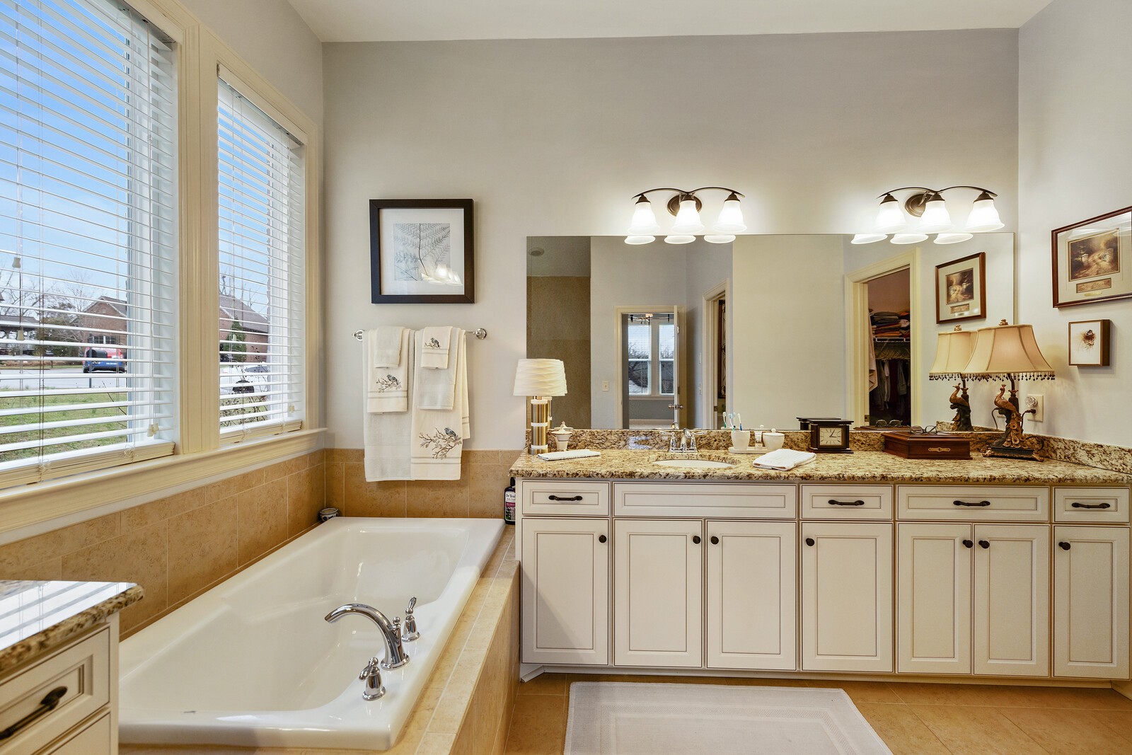 2817 Brentwood Knoll Ct