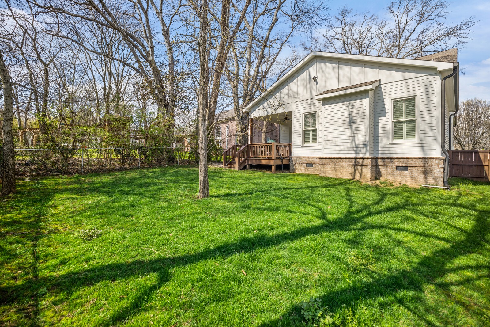 1119B Biltmore Dr