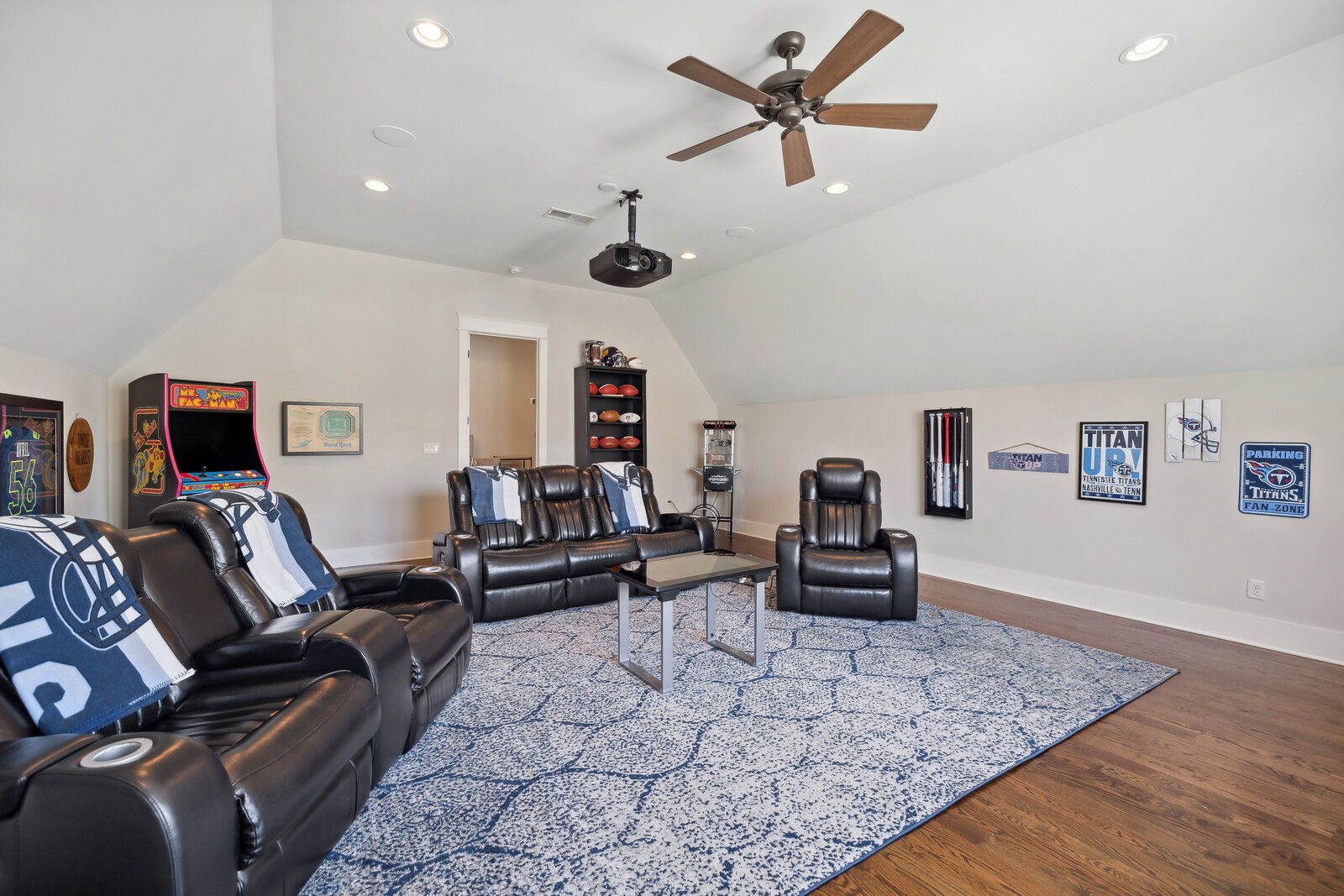1119B Biltmore Dr