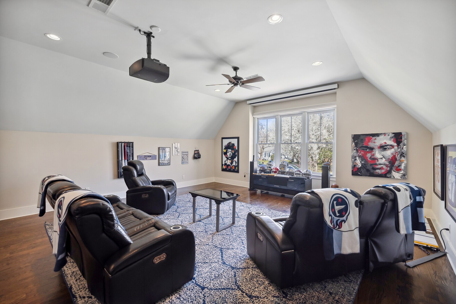 1119B Biltmore Dr
