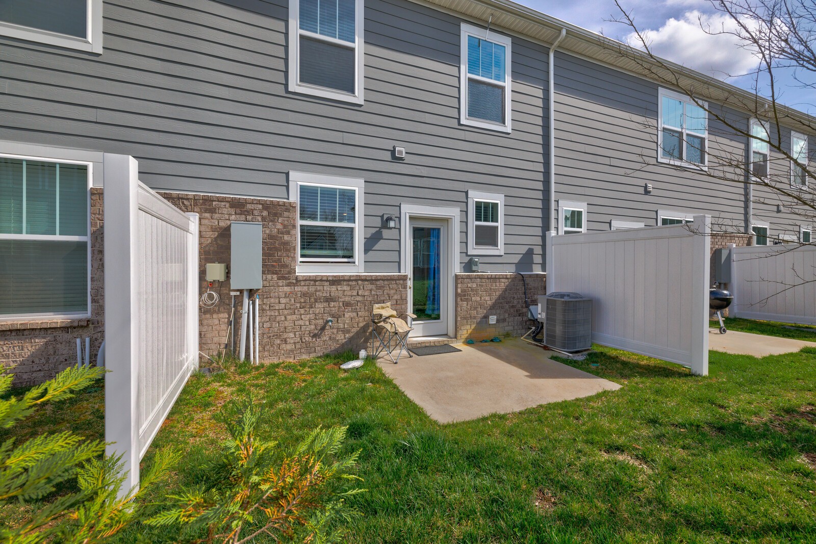 1757 Frodo Way