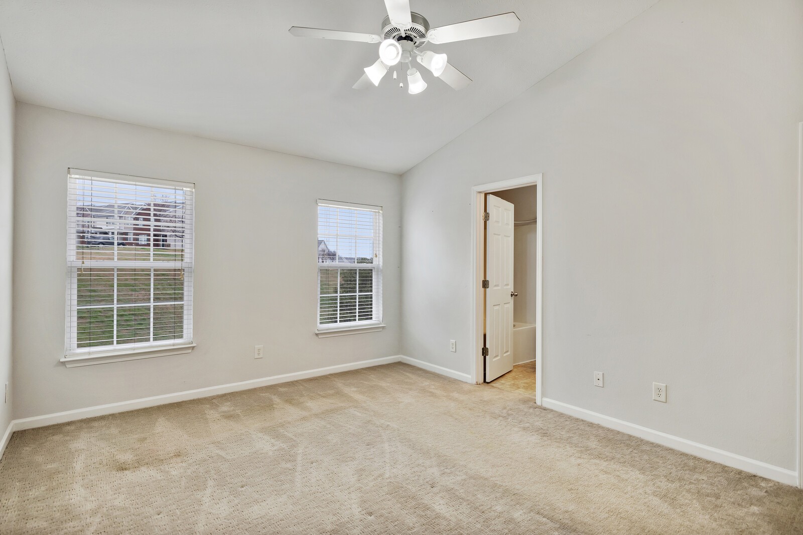 1939 Shaylin Loop