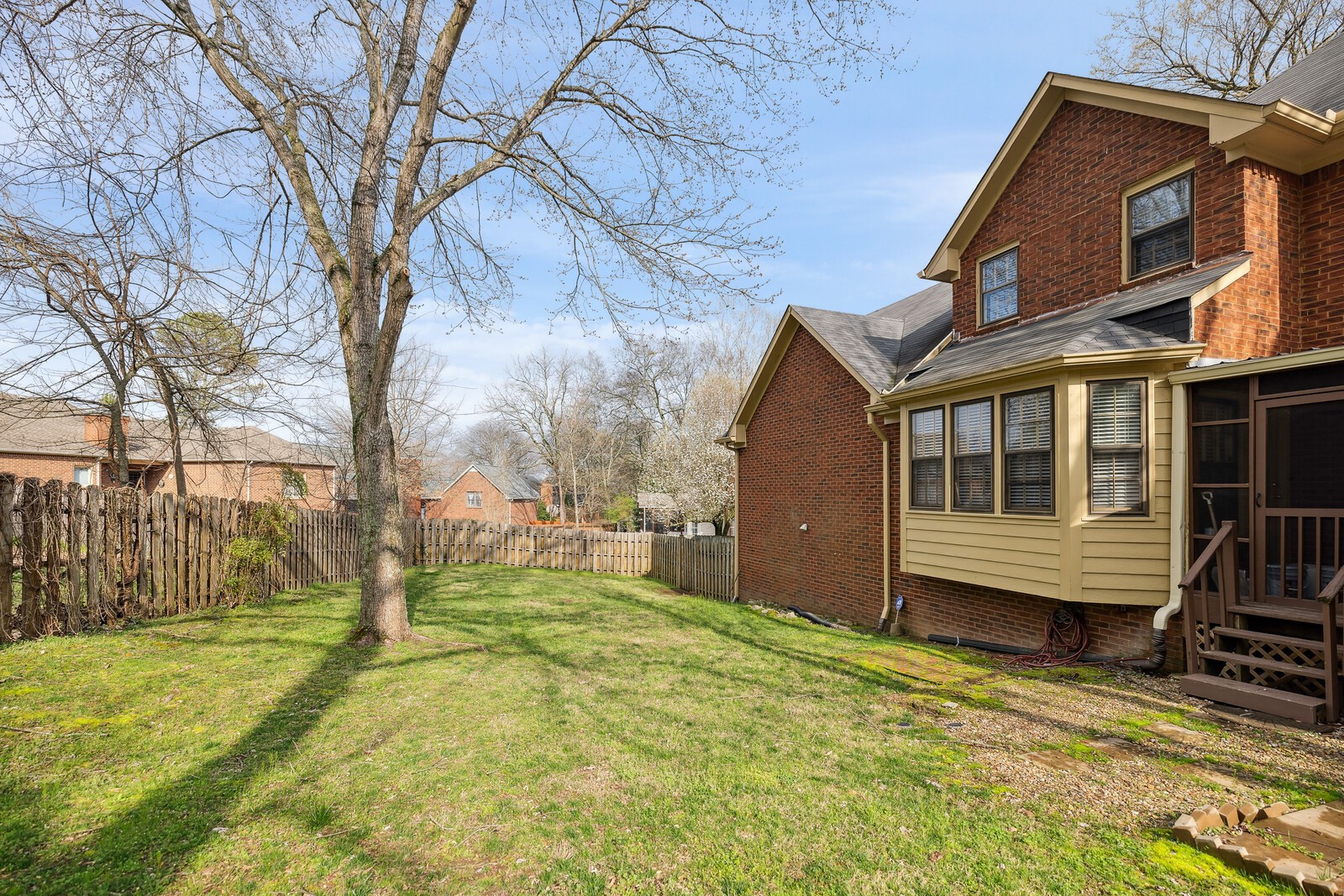 108 Montcastle Ct