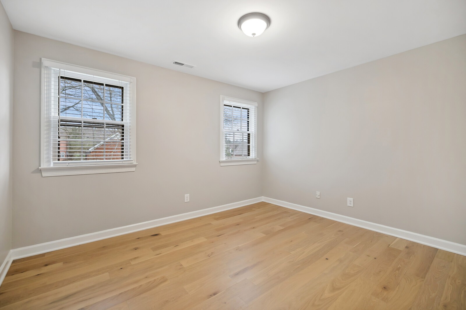 108 Montcastle Ct