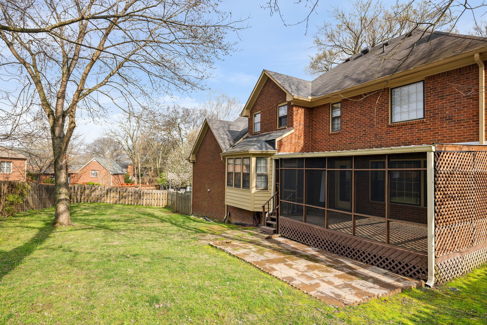 108 Montcastle Ct