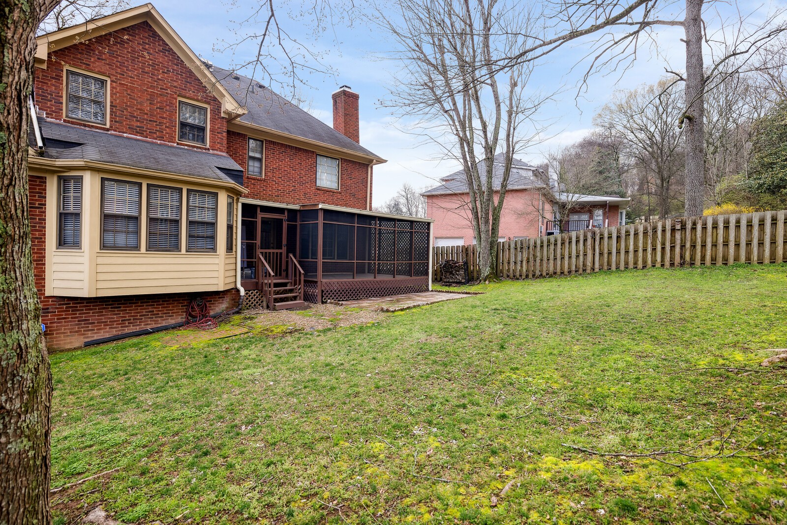 108 Montcastle Ct