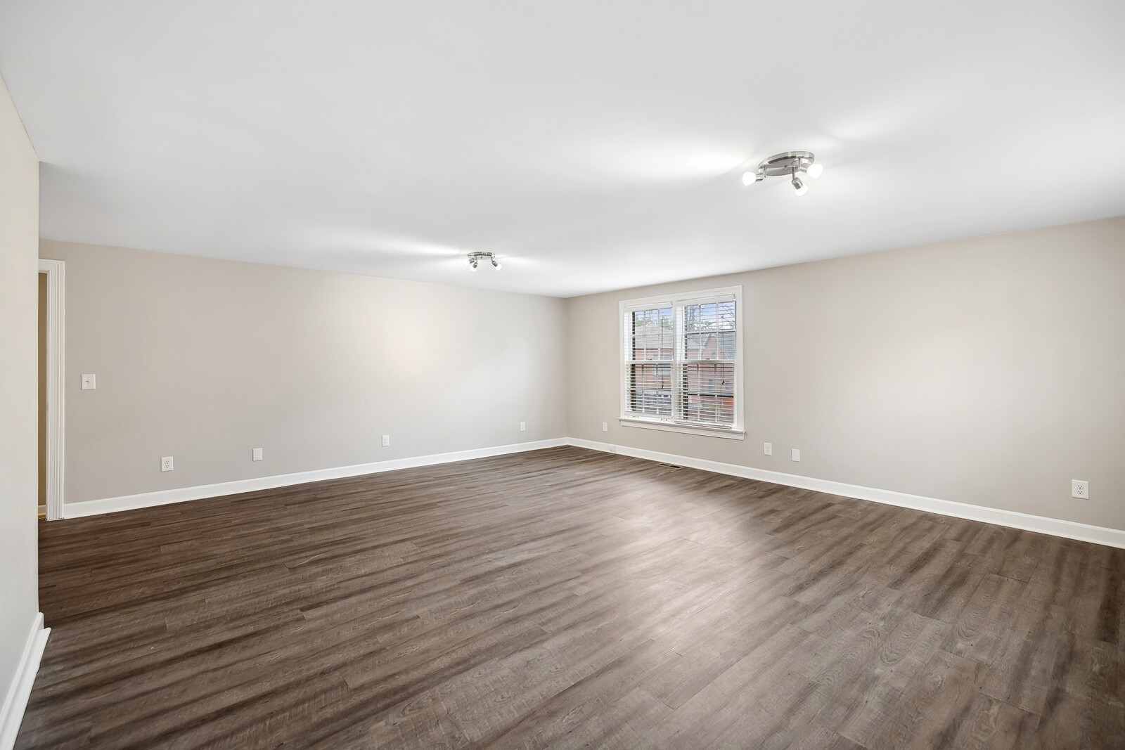 108 Montcastle Ct