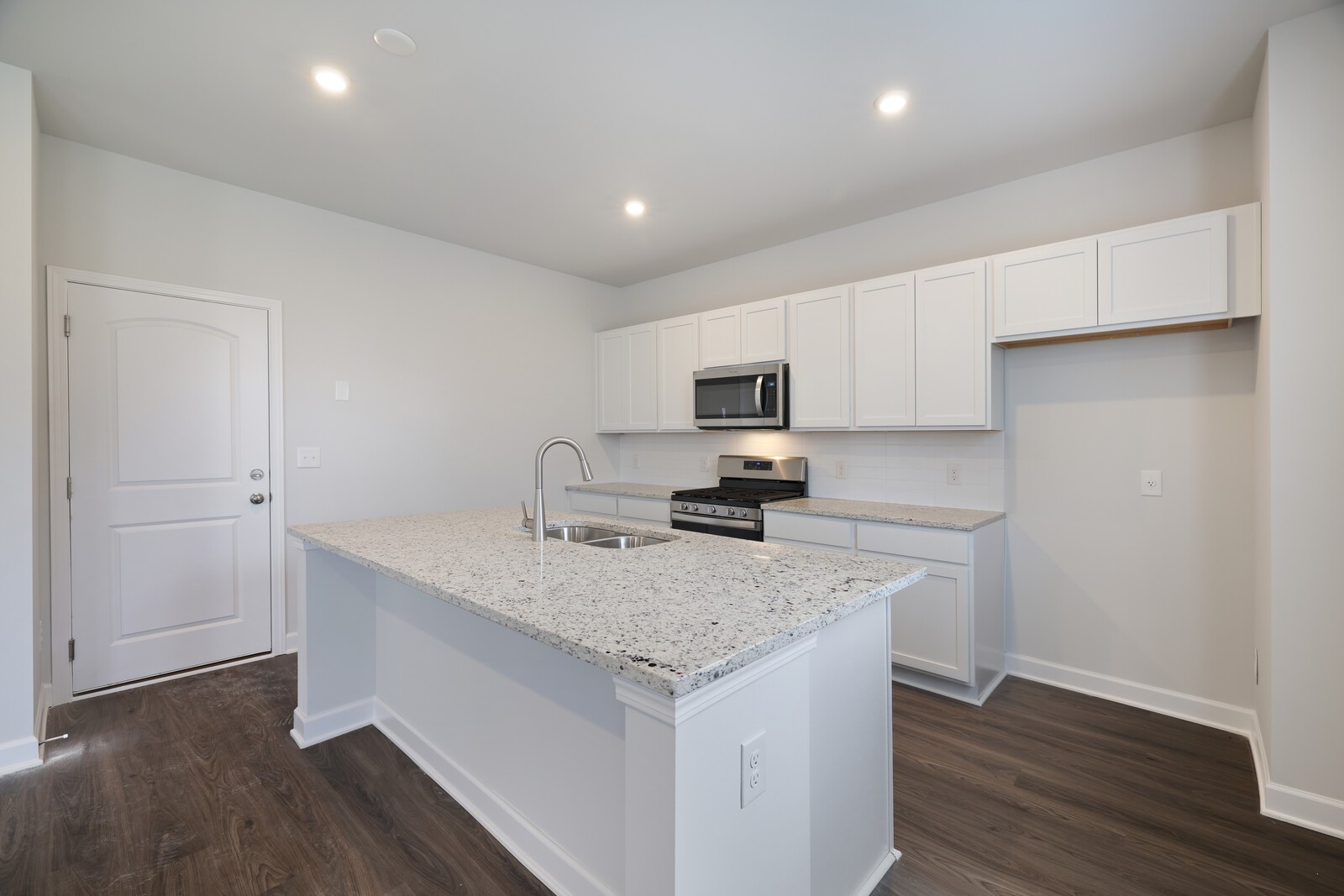339 Ellis Ln