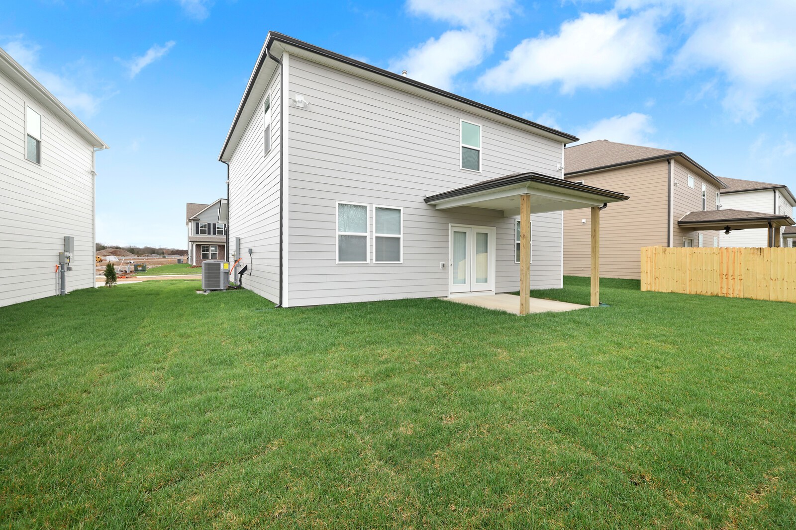 339 Ellis Ln