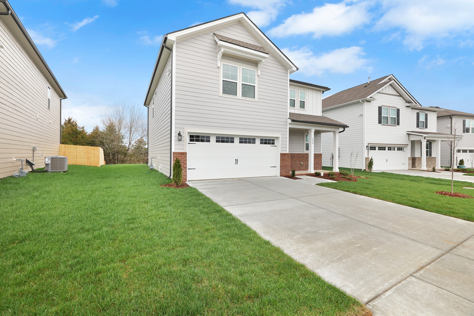 339 Ellis Ln