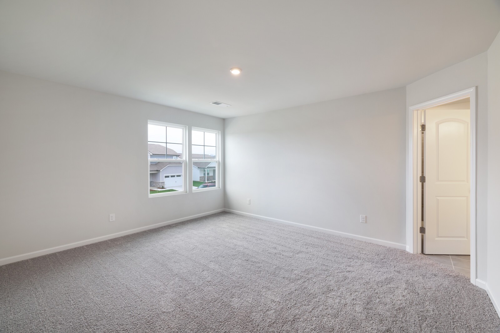 339 Ellis Ln