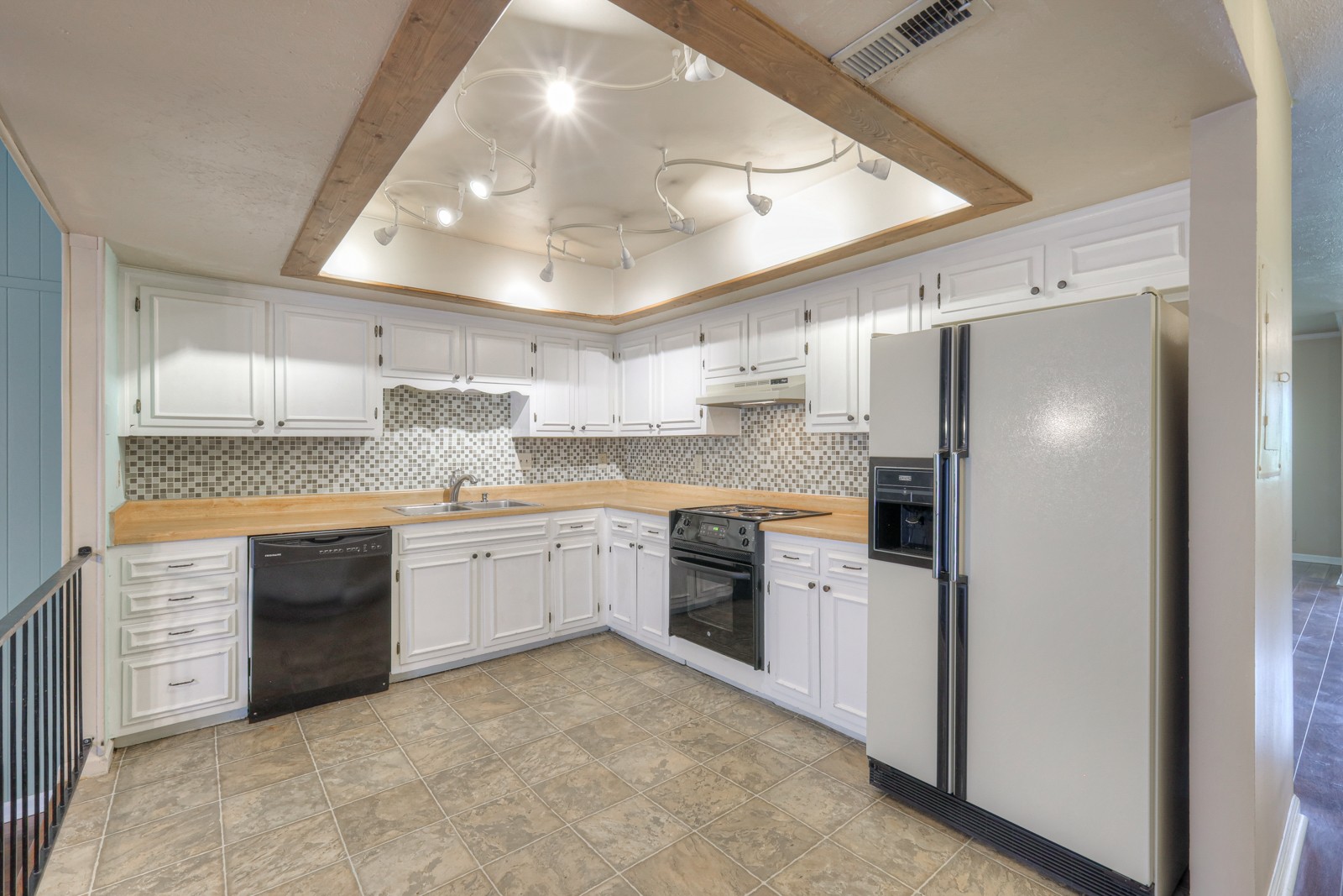 4001 Anderson Rd Unit: T153
