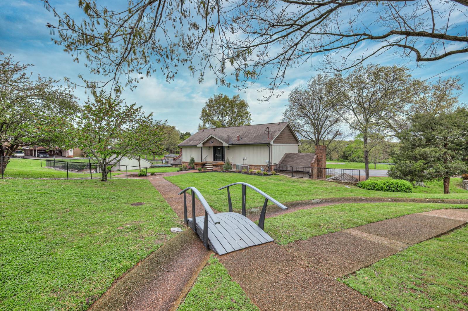4001 Anderson Rd Unit: T153