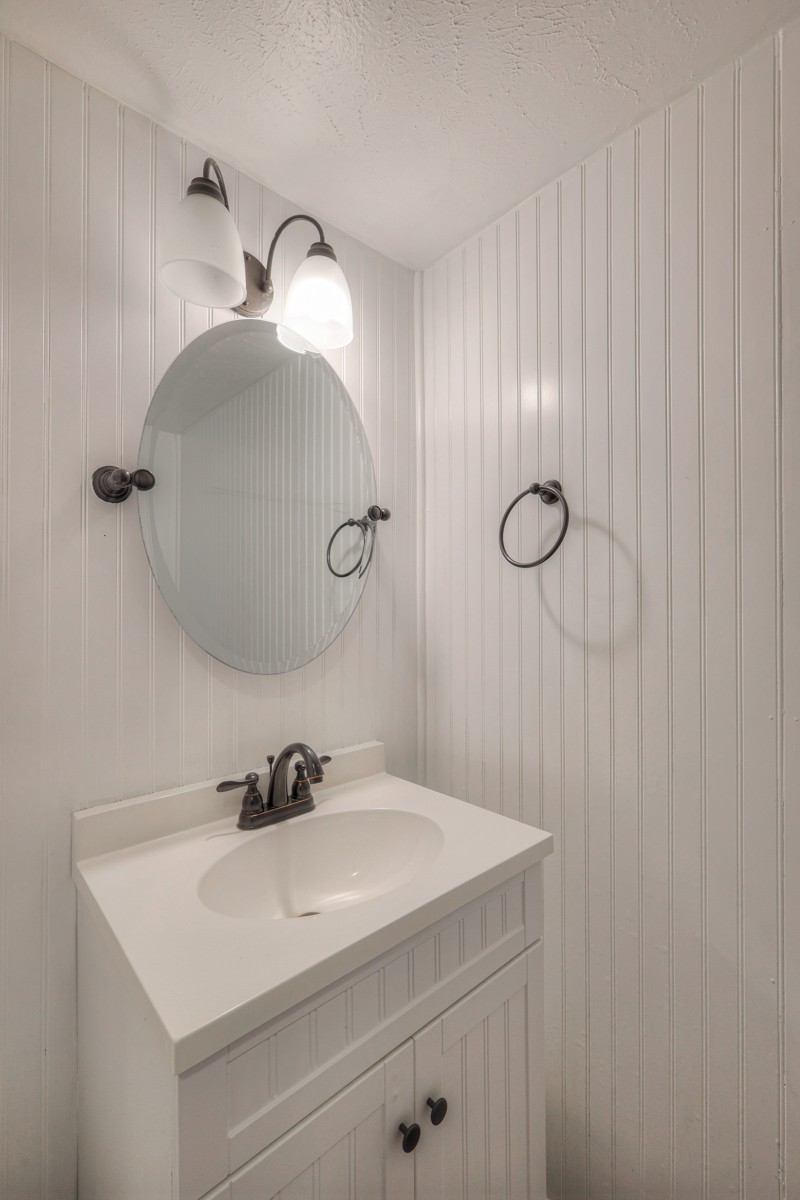 4001 Anderson Rd Unit: T153