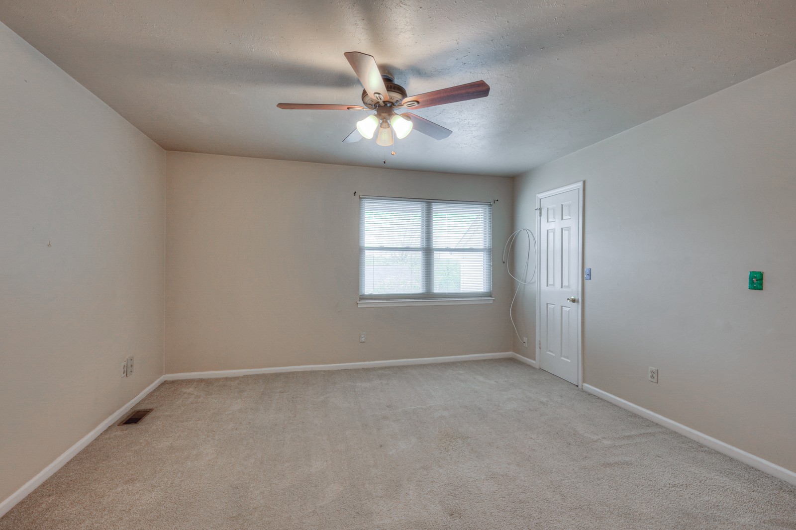 4001 Anderson Rd Unit: T153
