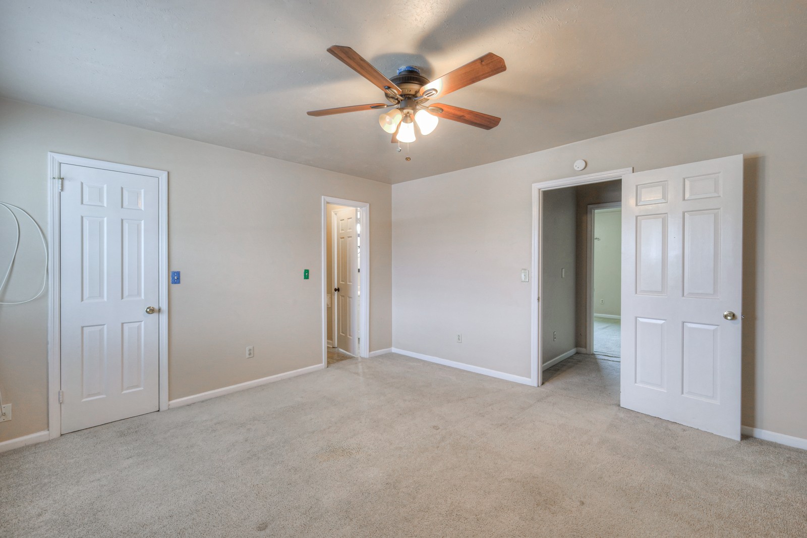 4001 Anderson Rd Unit: T153
