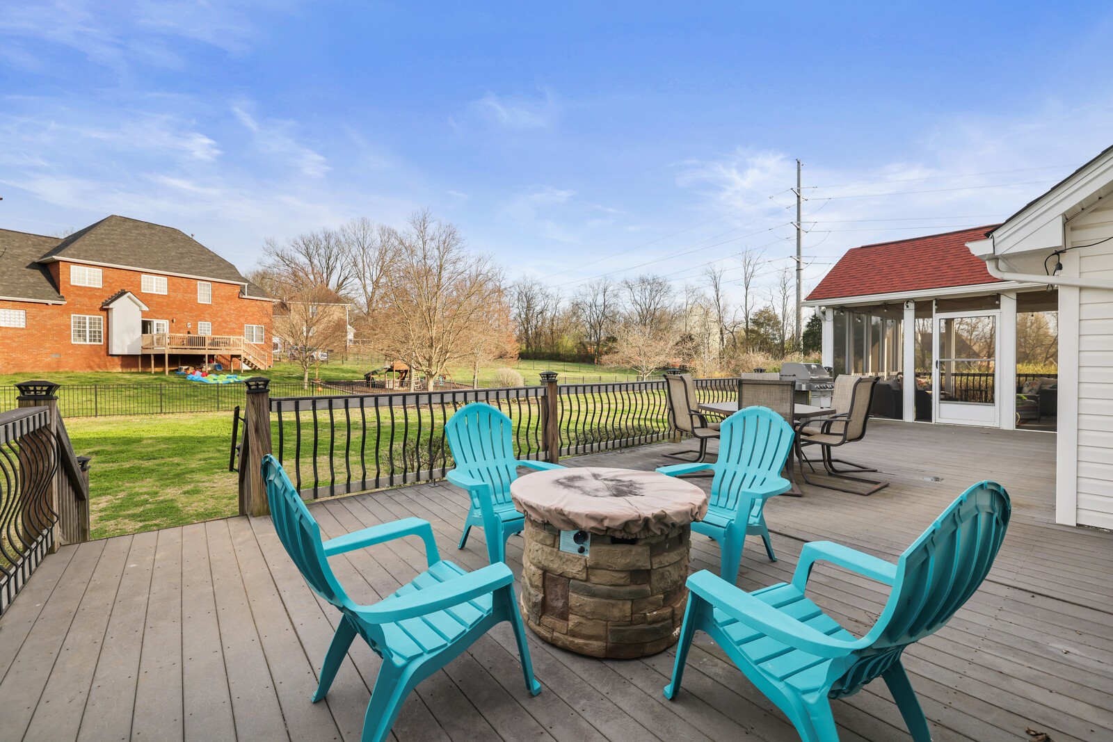 105 Berrington Ct