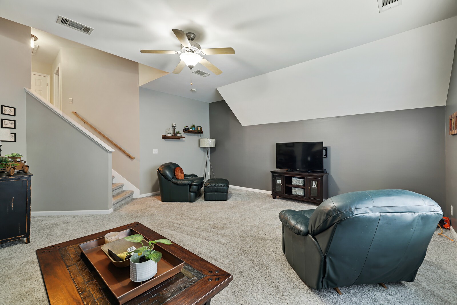 105 Berrington Ct