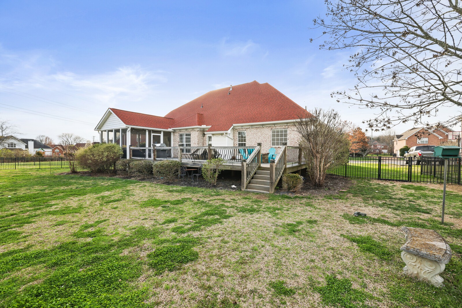 105 Berrington Ct