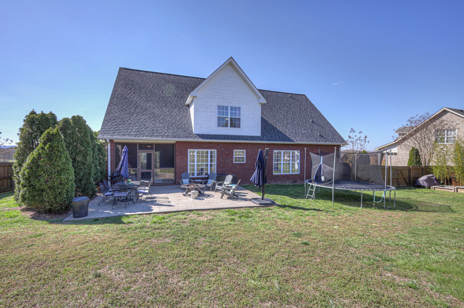 111 Chalford Pl
