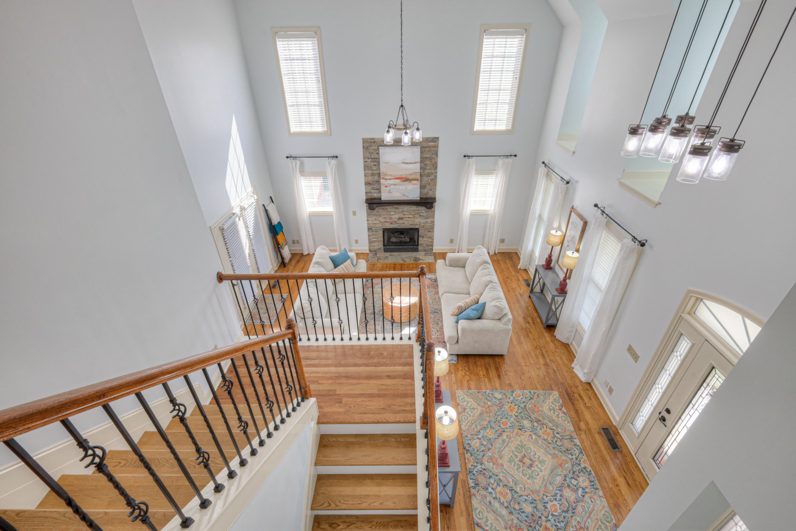 111 Chalford Pl