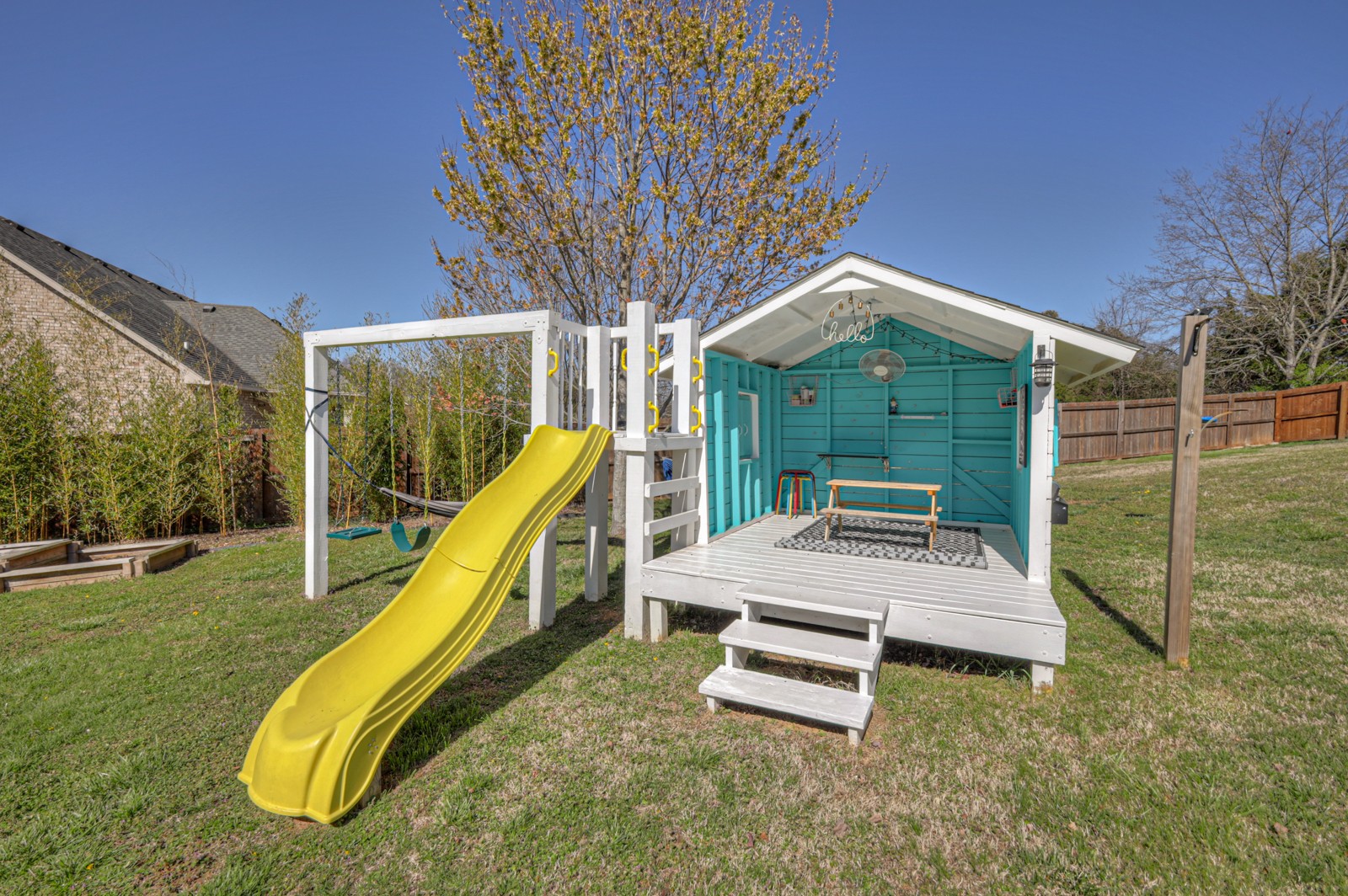111 Chalford Pl
