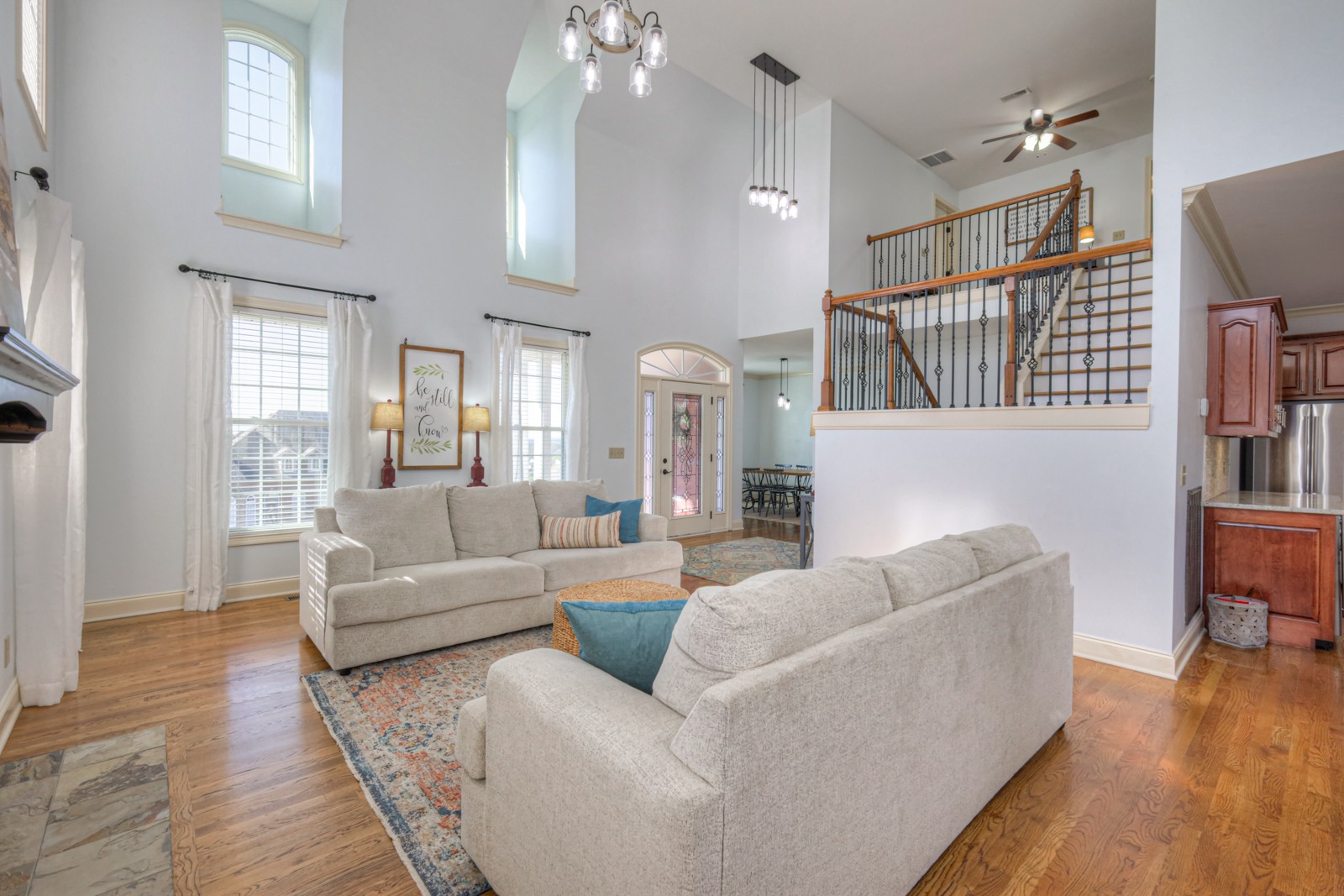 111 Chalford Pl