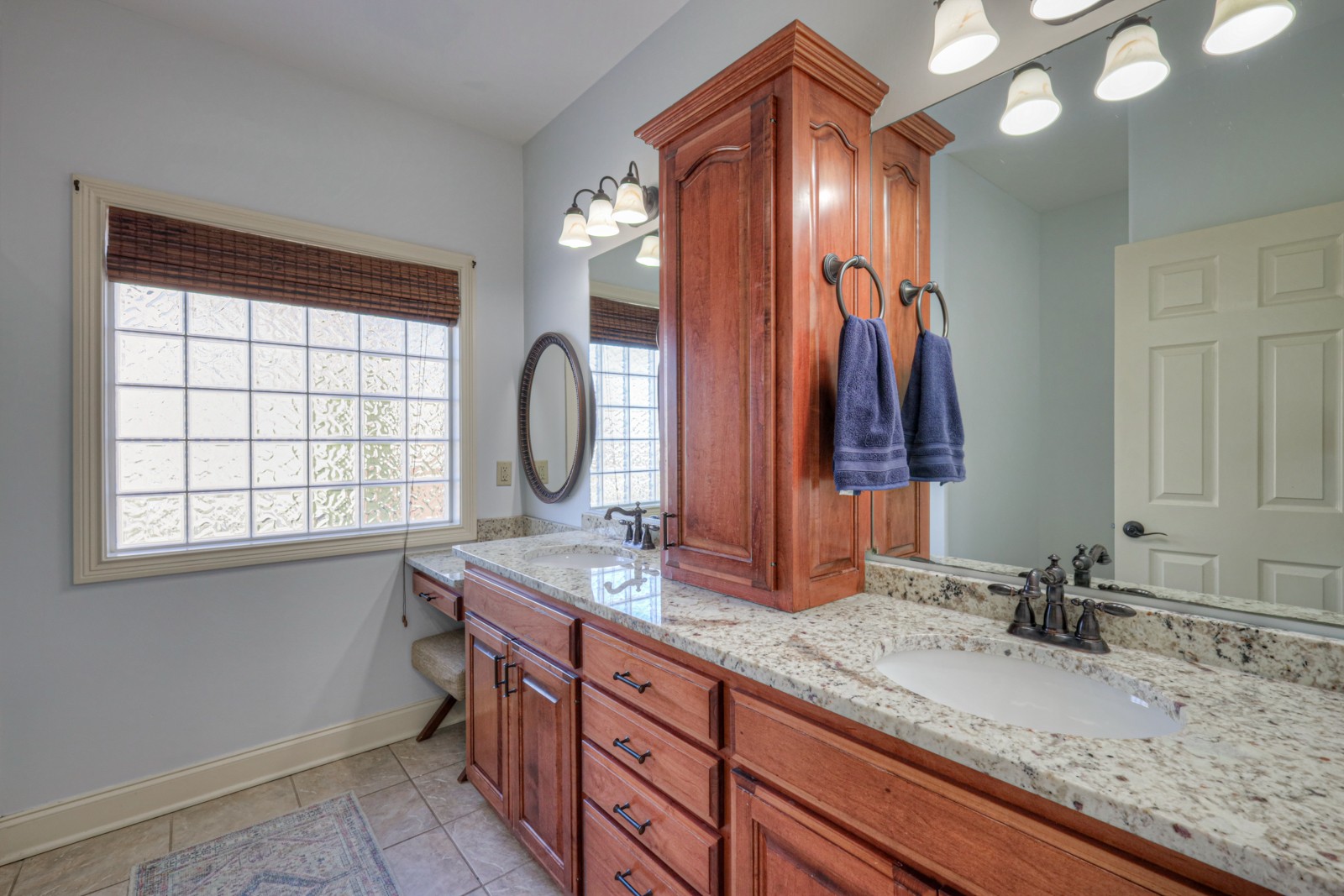 111 Chalford Pl